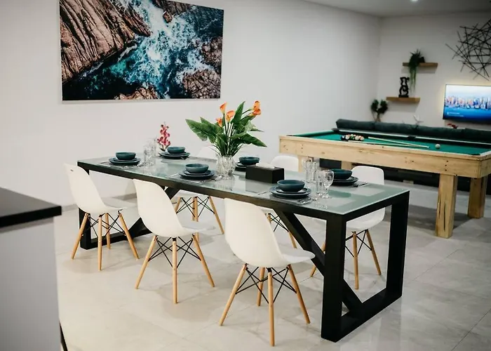 *luxury Astaga 2*modern*billiard*paddy View* Villa *